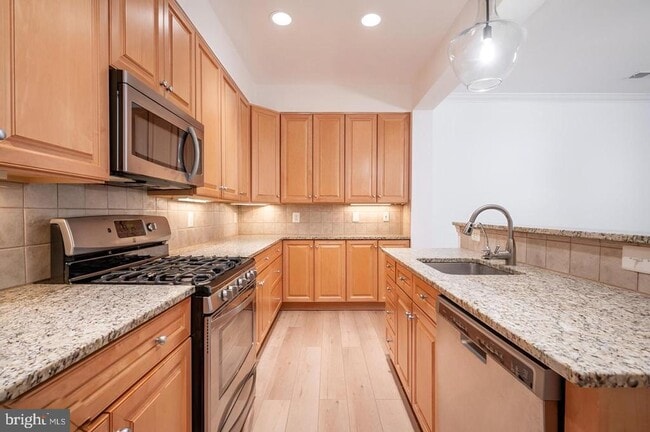 Photo - 10328 Sager Ave Unit 217
