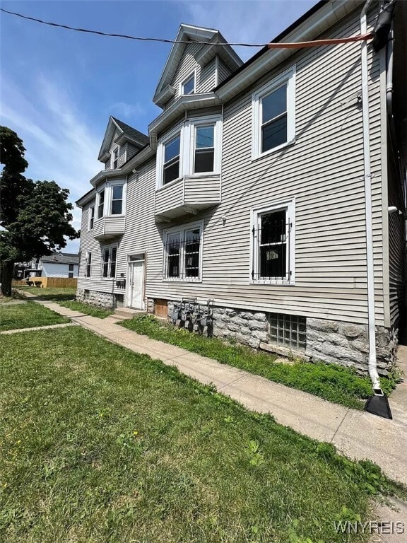 Building Photo - 355 Plymouth Ave Rental