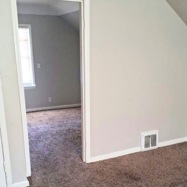 Photo - 19202 Rogge St