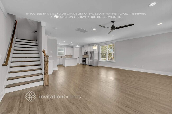 Photo - 1200 49th Ave N