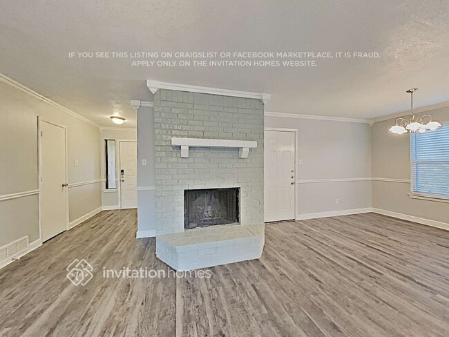 6649 Parkwood Dr