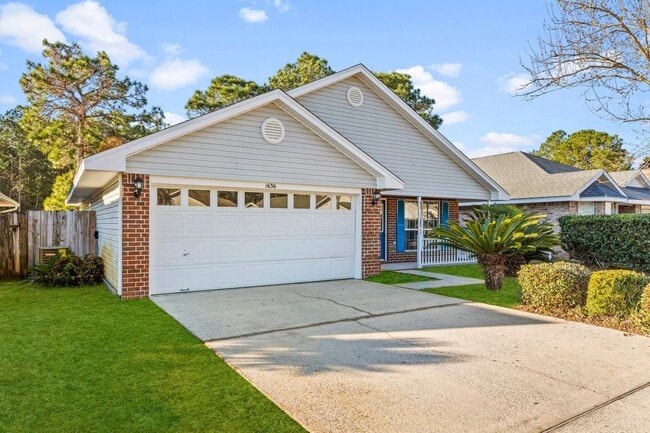 Photo - Charming home in IDEAL location!!!