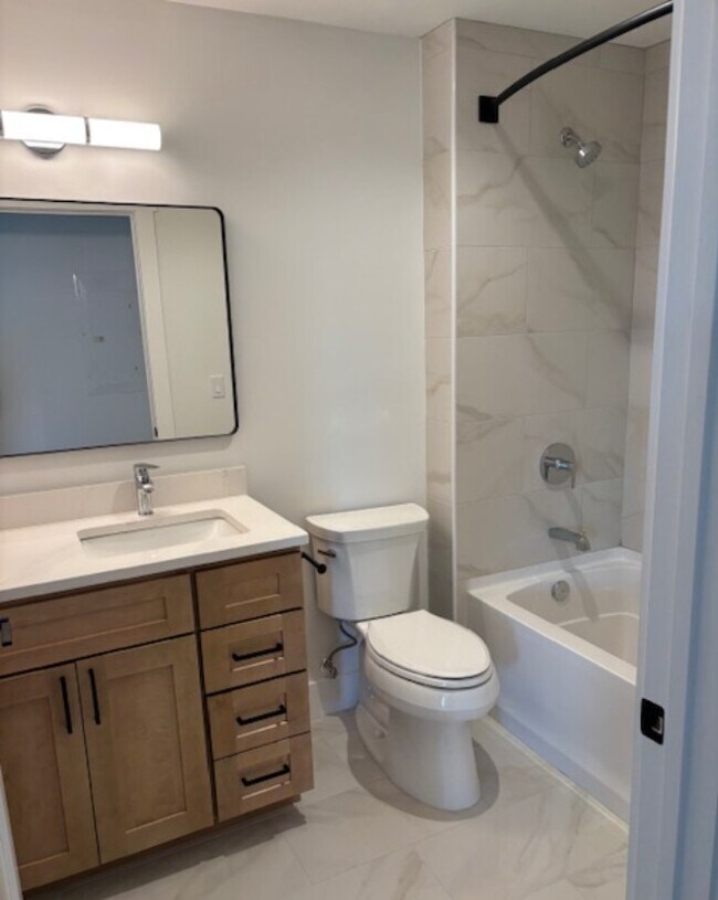 Photo - 180 Deer Park Ave