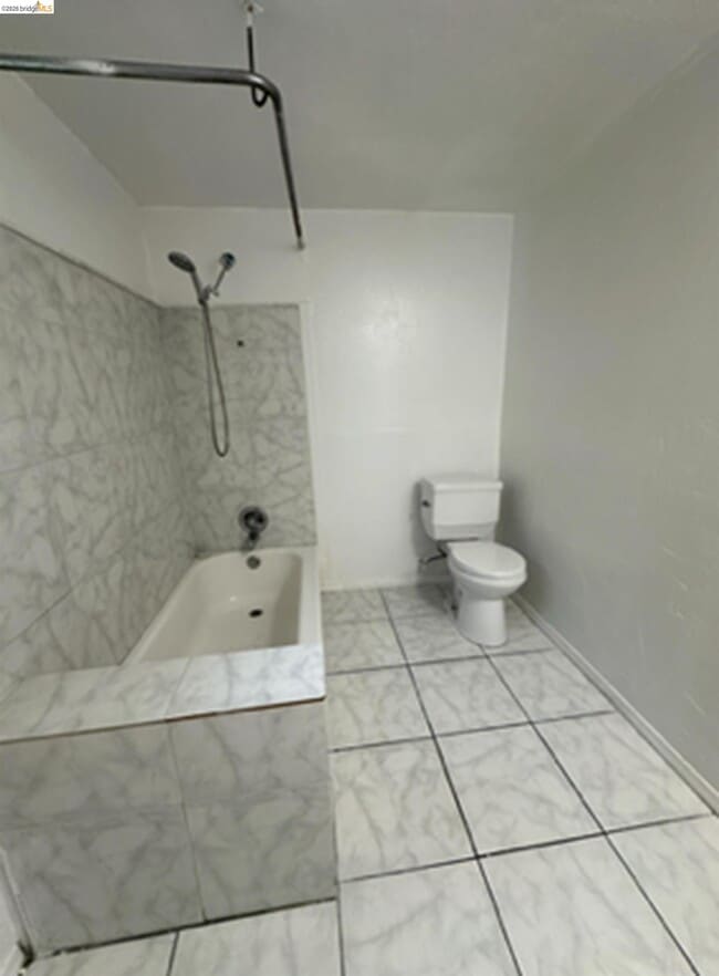 Photo - 3742 McClelland St