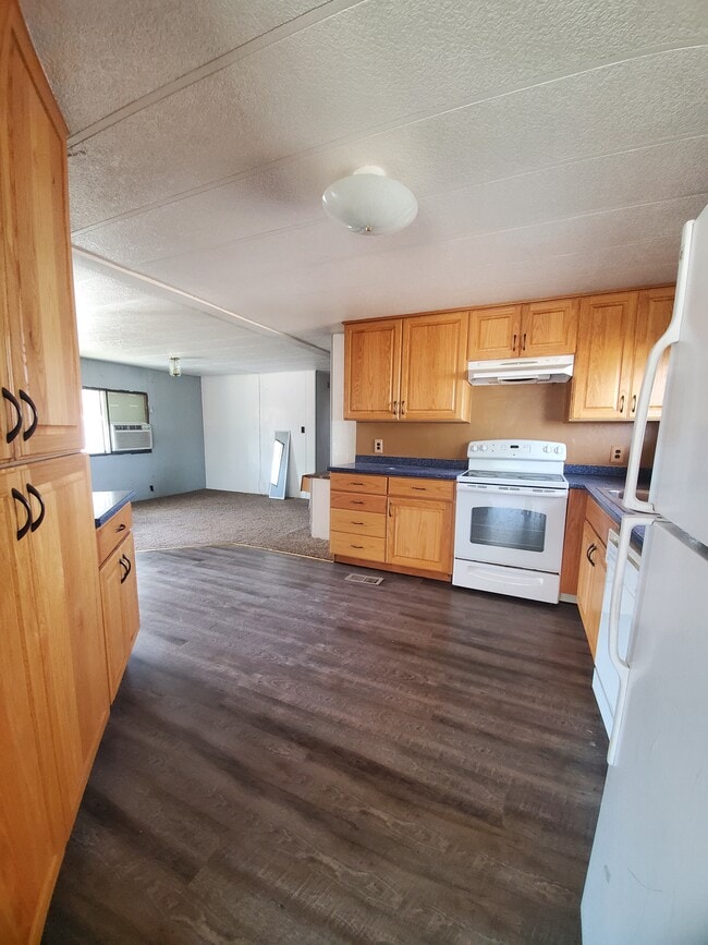 Photo - Wayside Retreat