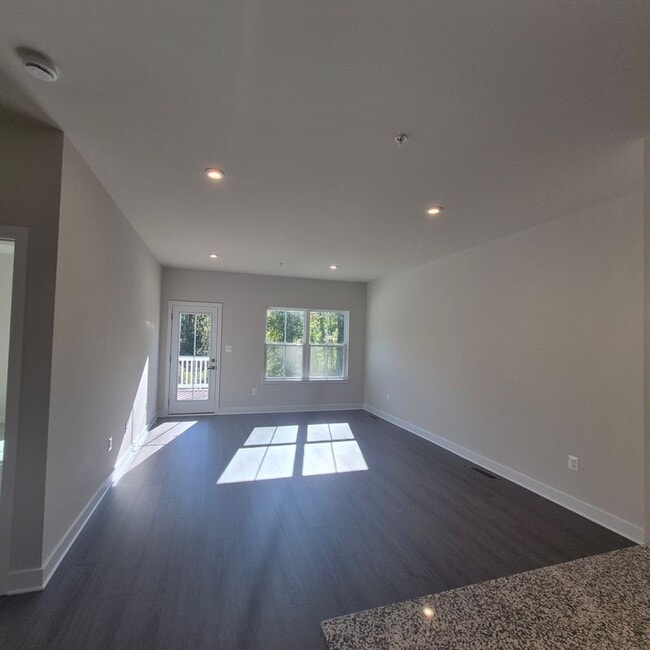 Photo - 961 Swilken Bridge Rd