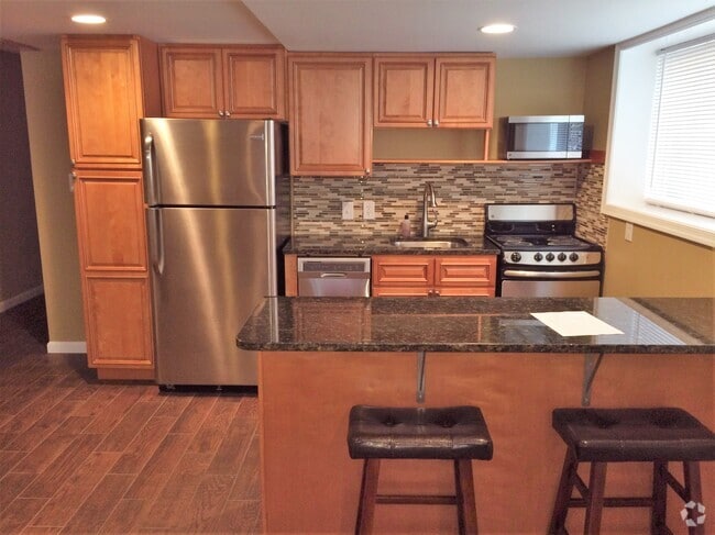 Building Photo - 623 23rd St S Unit 1 A Rental