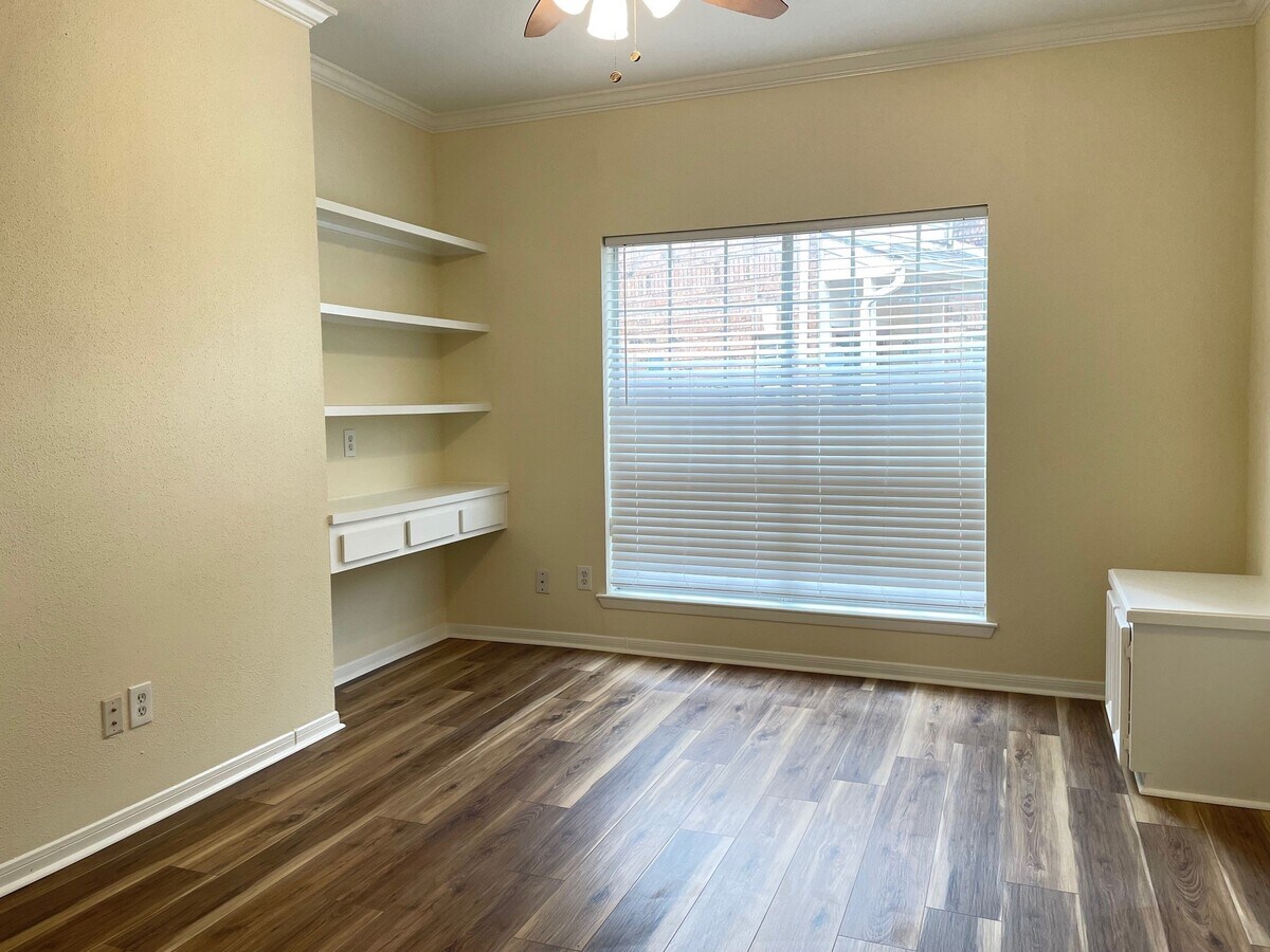 Photo - 2626 Holly Hall St Unit 409