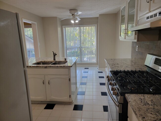 Photo - 1356 Weatherstone Way NE Unidad 1356