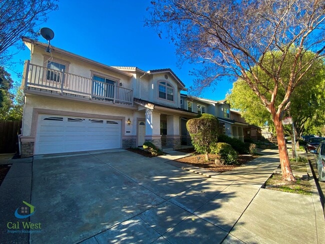 Photo - 855 Jackson St
