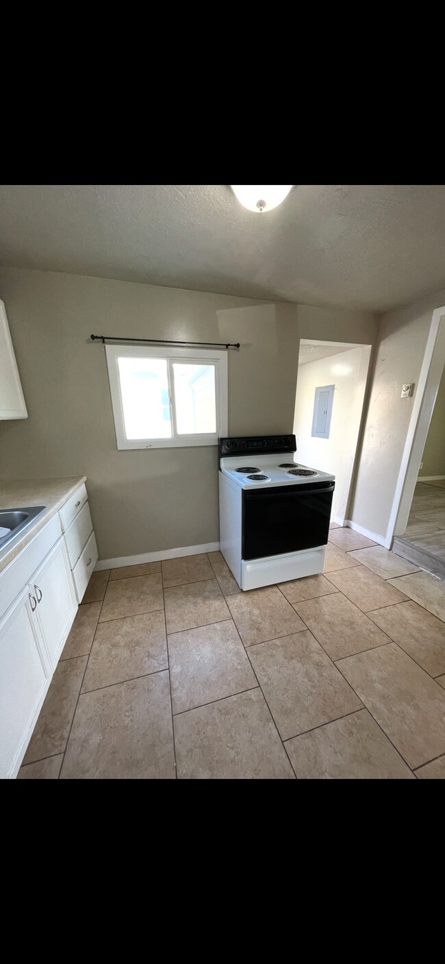 2742 Adams Ave Unit 1