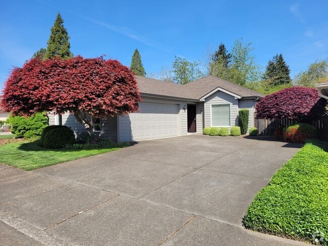 Building Photo - Freshly Remodeled Single-Level Home
