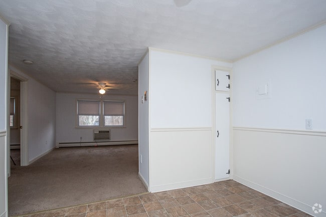 Willow Park Apartments