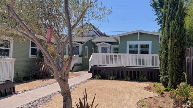 Building Photo - Remodeled 2 bedroom  in North Park with AC Rental