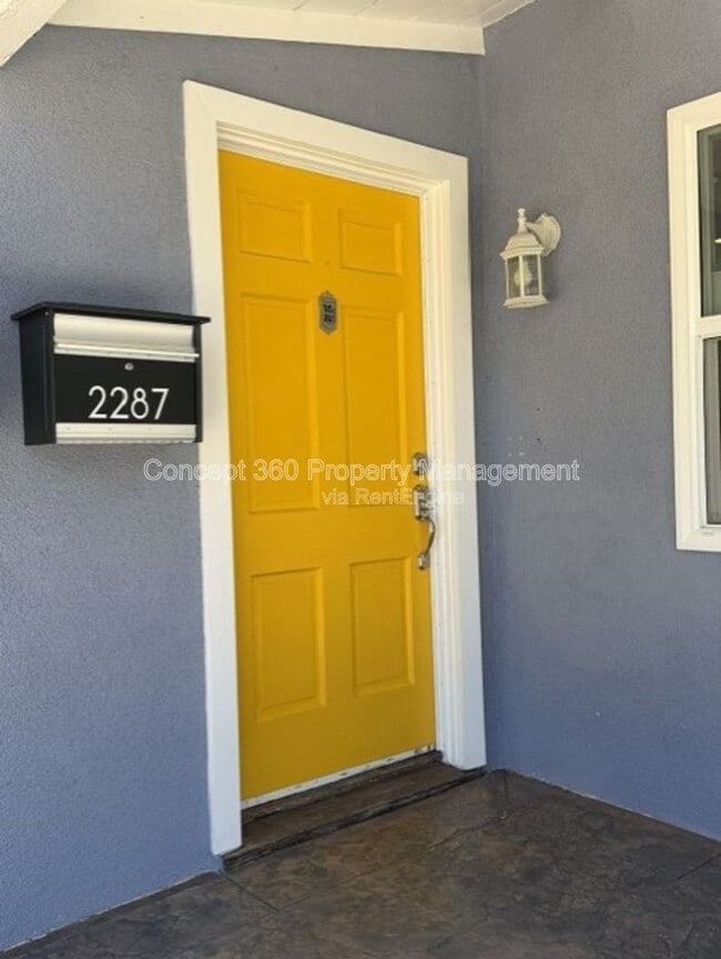 Photo - 2287 Belmont Ave