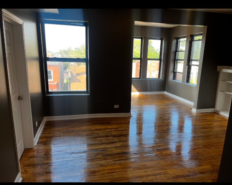 Photo - 7040 S Emerald Ave Unit 1