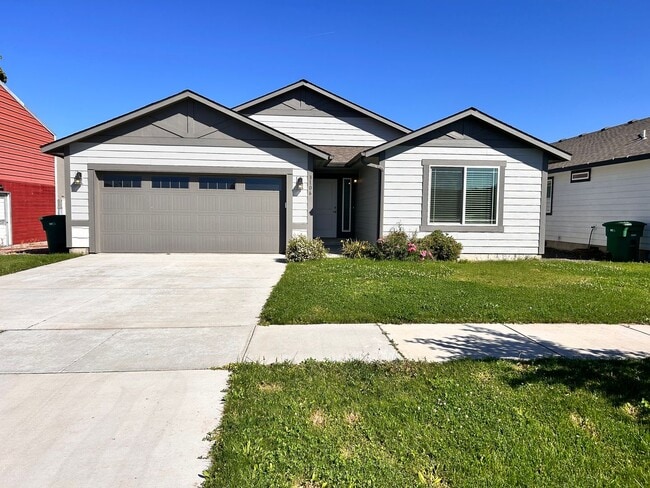 Building Photo - Stunning 3 Bed 2 Bath Rancher in Spokane V...