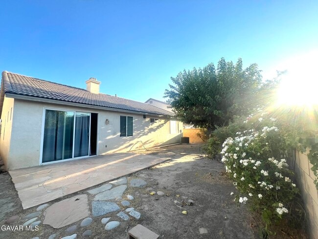 Photo - 2535 E Norberry St