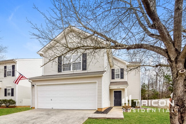 Photo - 6724 Commack Dr House