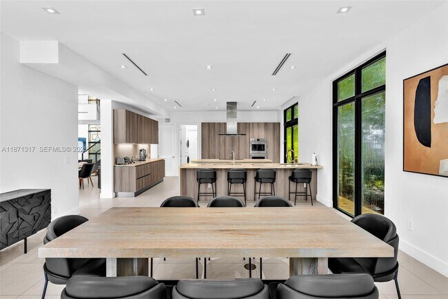 Photo - 1350 98th St