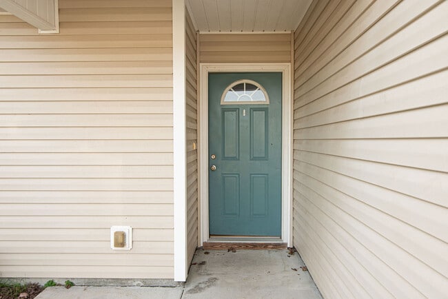 Photo - 188 Pine Hollow Rd