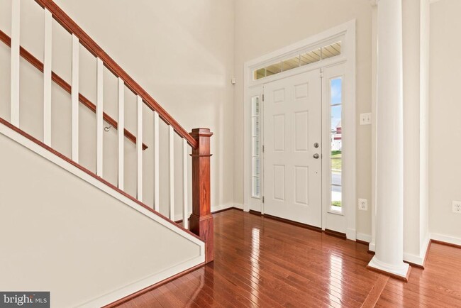 Photo - 1112 Saxton Dr