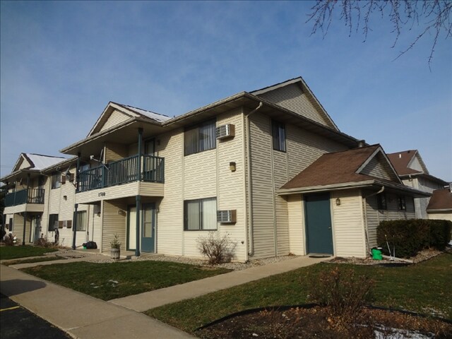 Photo - The Grove on Lombard