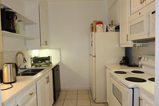 Photo - 2529 Rio Grande St Unit 20