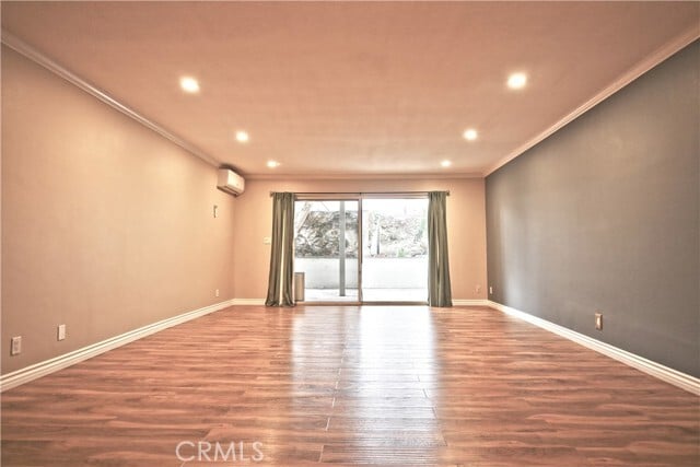Photo - 1299 Cordova St