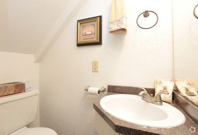1BR, 1.5BA 711SF - Half Bathroom