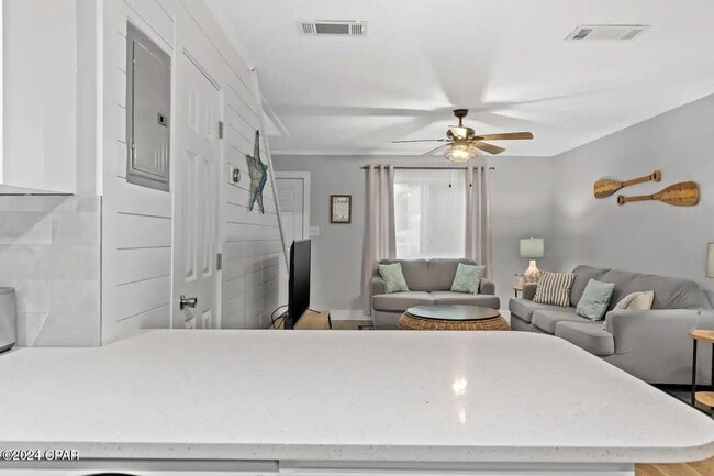 Photo - 7904 Surf Dr