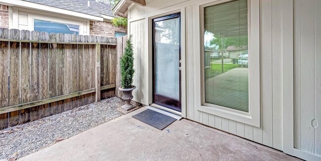 Photo - 6018 Berendo St Unit A