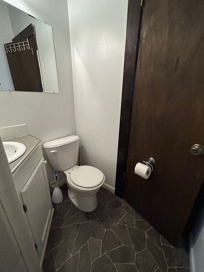 Photo - One Bedroom Apartment on La Crosse Northside Unit 12