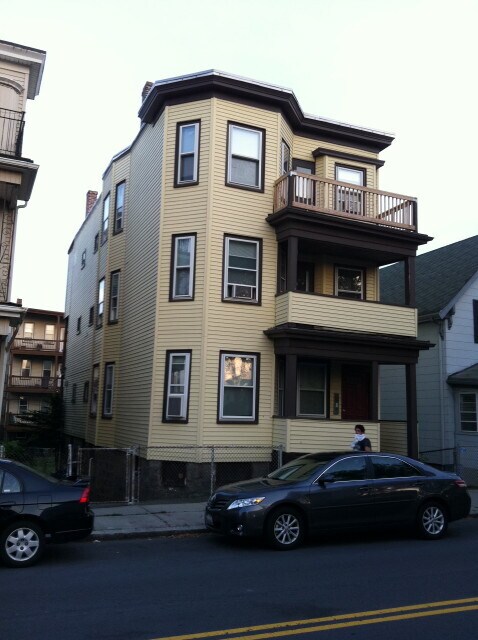 901 Saratoga St