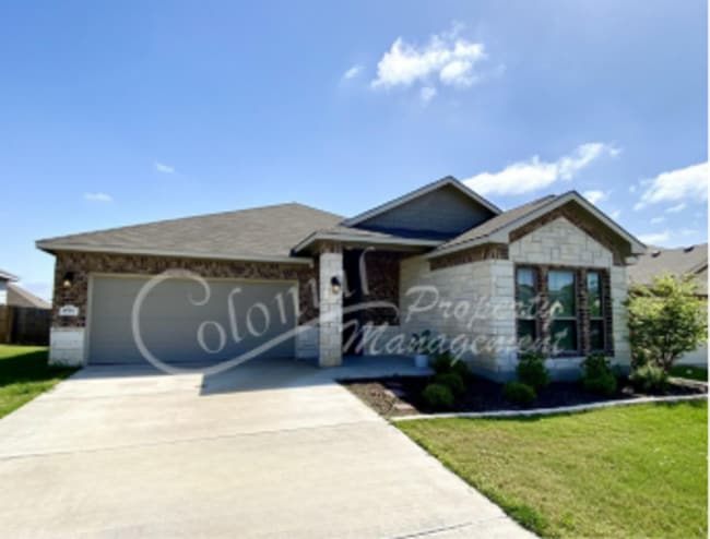 Building Photo - 4bd/2ba in Temple Texas minutes from Charming Belton.