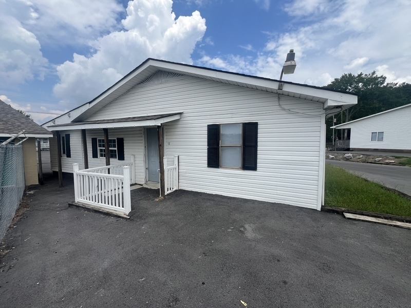 Photo - 790 Ed Spears Rd