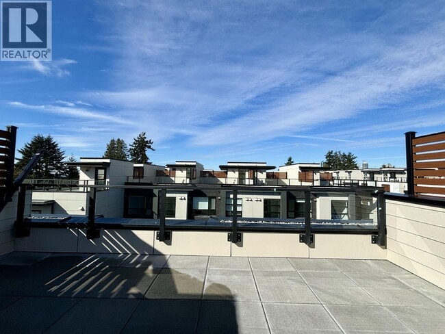 Photo - 6085 Irmin St