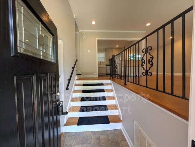 Photo - 6724 Sunview Dr