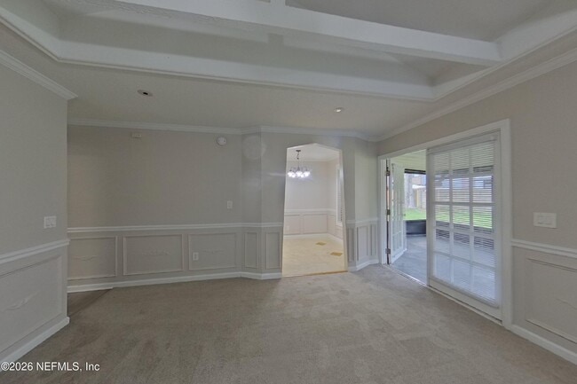 4324 Queensway Dr