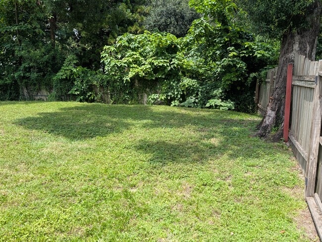 Photo - 4512 E 10th Ave Unidad B