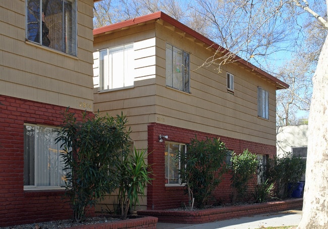 D Street Apartments