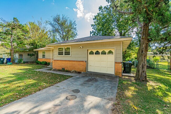 Photo - Three Bedroom Home in tree filled neighborhood!