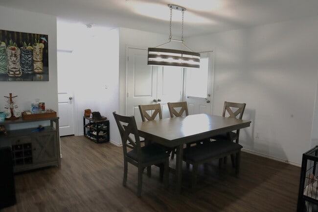 Photo - 13711 Mussel Run