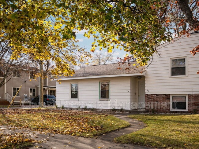 Building Photo - 414 Rose St