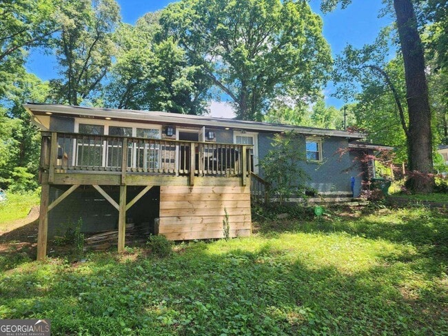 Photo - 3220 Memorial Dr House