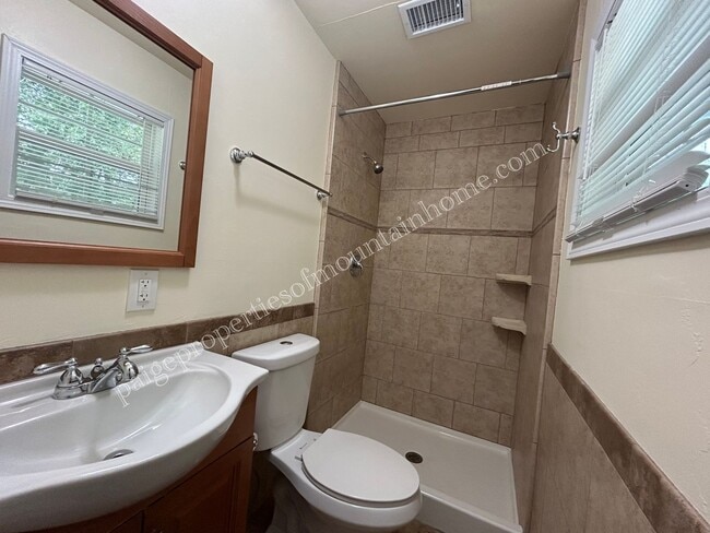 Photo - Charming 2 Bedroom, 2 Bath Home near Brown's Beach