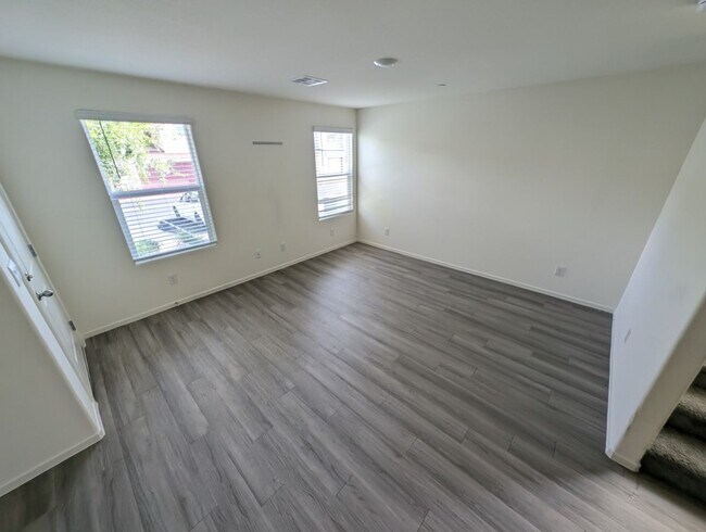 Photo - 4820 Orchid Rdg Ave