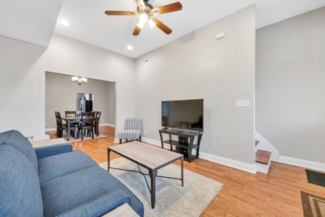 Building Photo - 4125 Chouteau Ave Rental