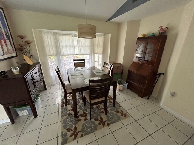 Photo - Immaculate home for rent.