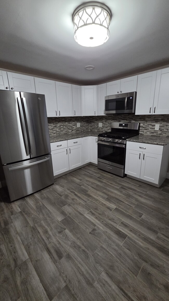 Kitchen - 241 Jackson Ave Unit 241 Jackson